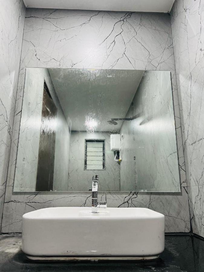 Hotel New City Light スーラト エクステリア 写真